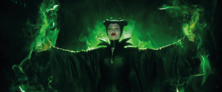 Maleficent-(2014)-17