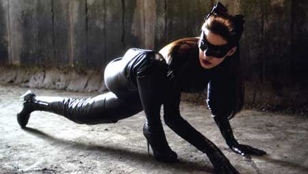 Sexy-Superhero_Anne-Hathaway-catwoman