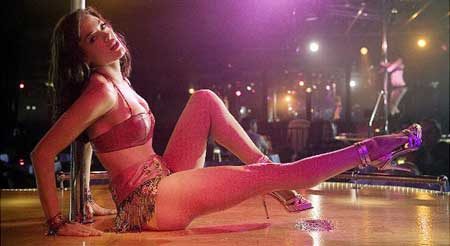 strippers-in-horror-Planet-Terror