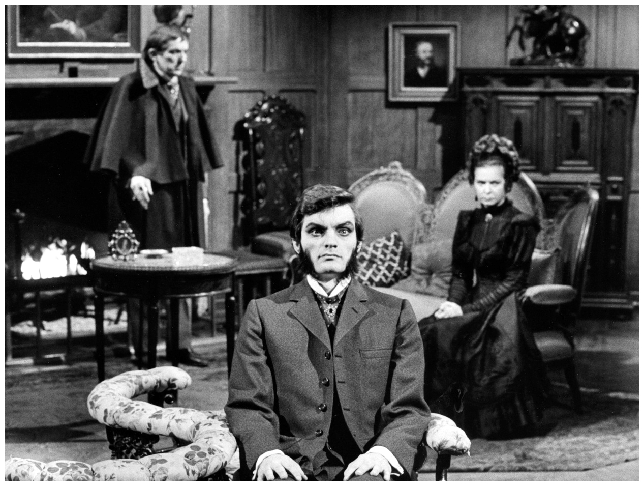 Jonathan Frid, Ghoulish 'Dark Shadows' Star, Dies at 87 - The New York Times