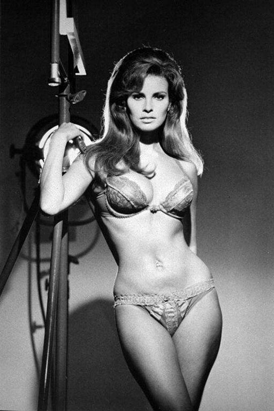 Welch pictures raquel sexy Raquel Welch,