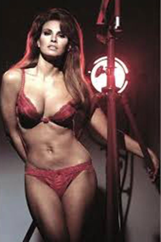 Welch sexy photos raquel Raquel Welch: