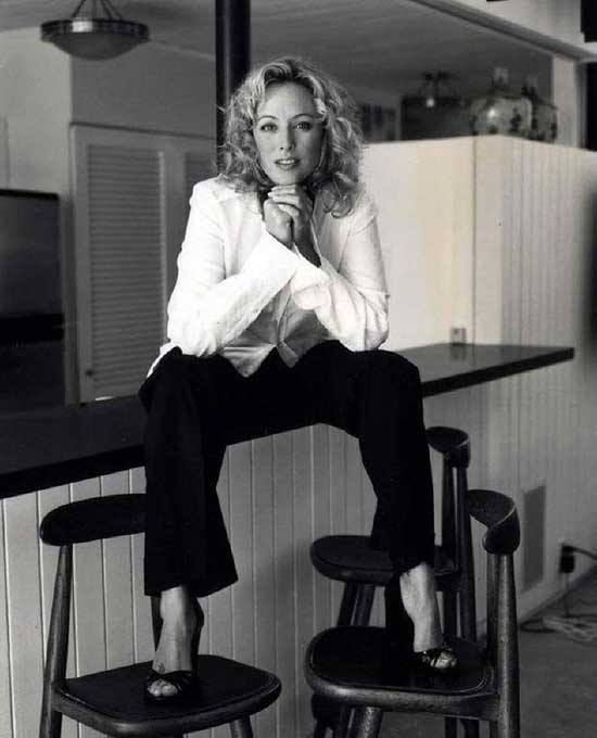 Virginia-Madsen-Hottest-Sexiest-Photos-23.jpg