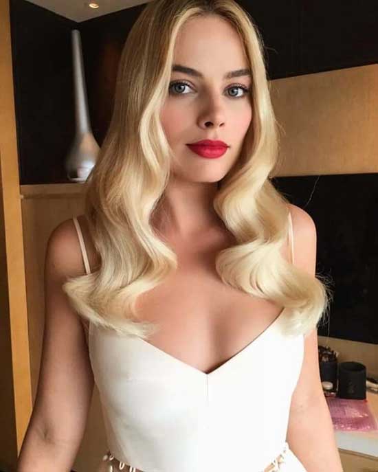 Pictures margot sexy robbie of 70+ hot