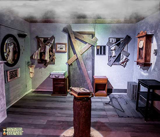 Evil Dead 2: Dead by Dawn™ is an Escape Room for Fans, by fans