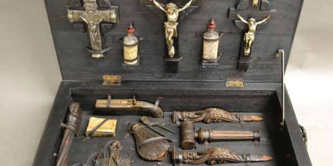 THE VAMPIRE HUNTER’S KIT: FROM FOLKLORE TO WUNDERKAMMER — HOW DRACULA LEGACY WAS BORN