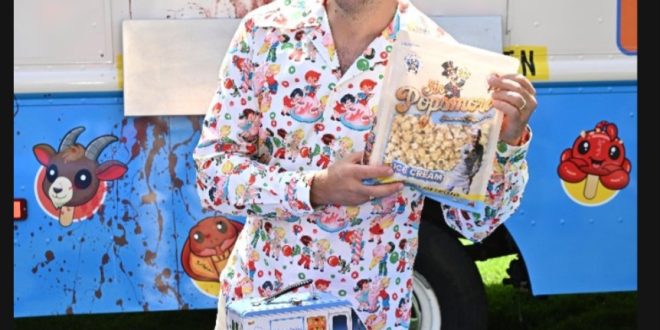 Eli Roth chilled SD Comic Con with brain-freezing treats & scares! | THE ICE CREAM MAN – Taste the Terror In Theaters August 7th 🍦🩸😵