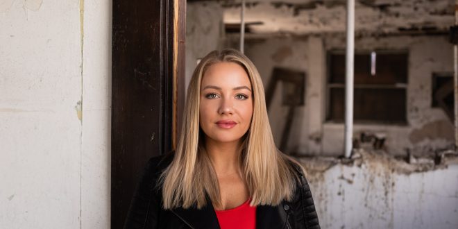 Interview with Author Jeneva Rose: Sometimes I Scare Myself